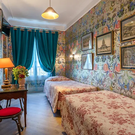 Hotel De Parigi